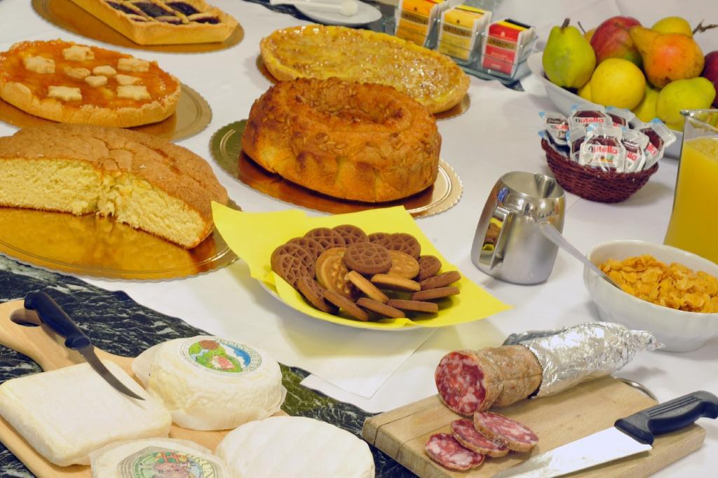 Agriturismo Cascina Varie Castagnito Eksteriør bilde