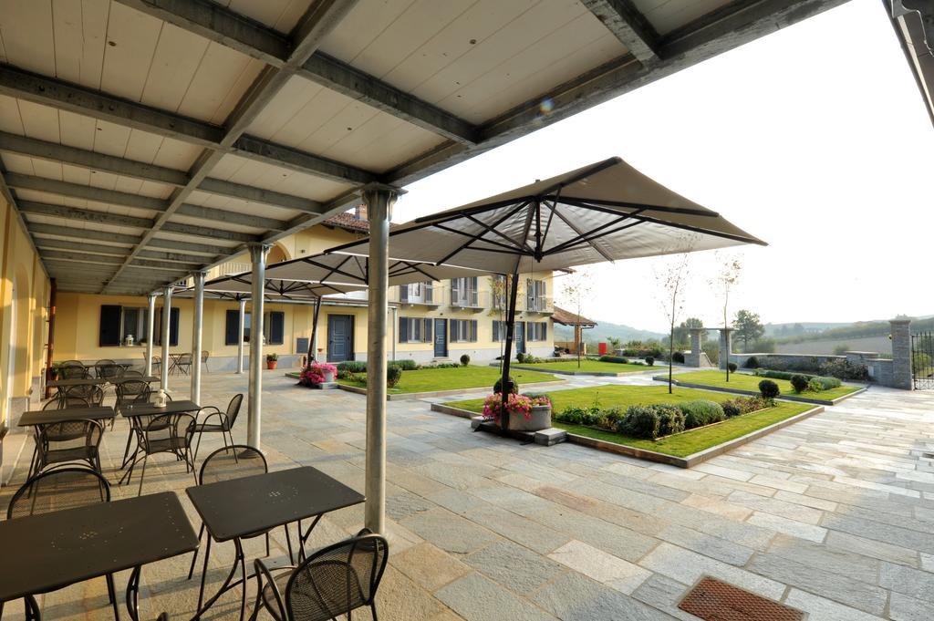 Agriturismo Cascina Varie Castagnito Eksteriør bilde