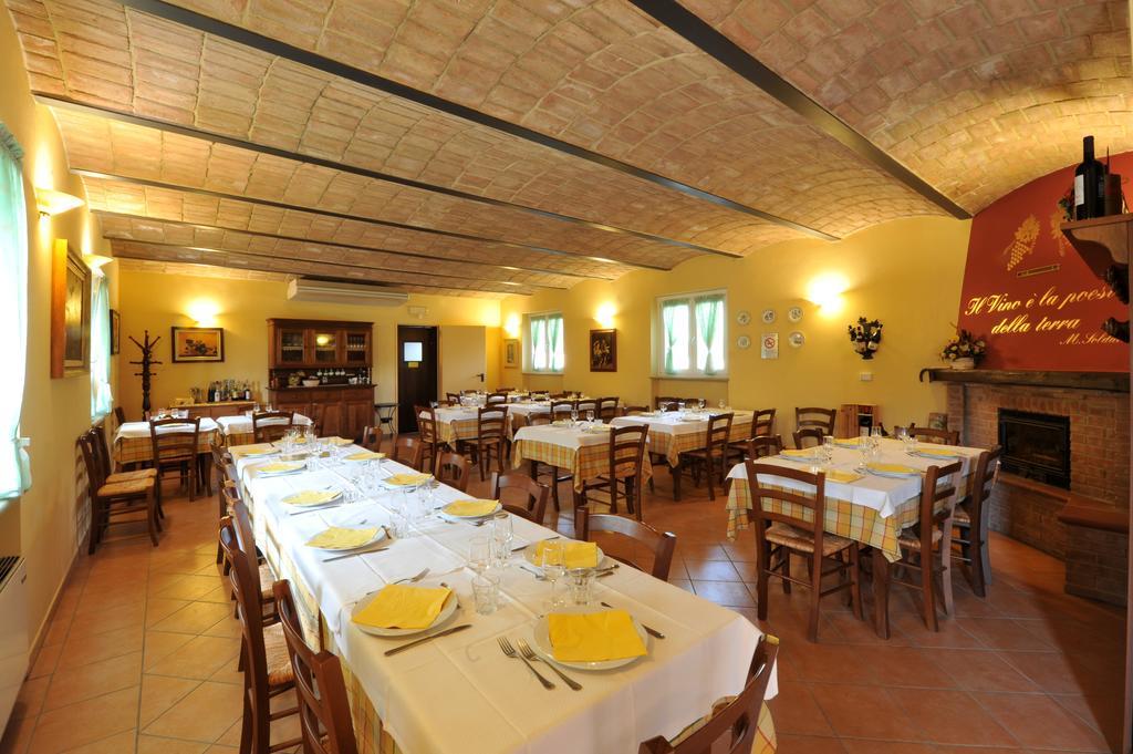 Agriturismo Cascina Varie Castagnito Eksteriør bilde