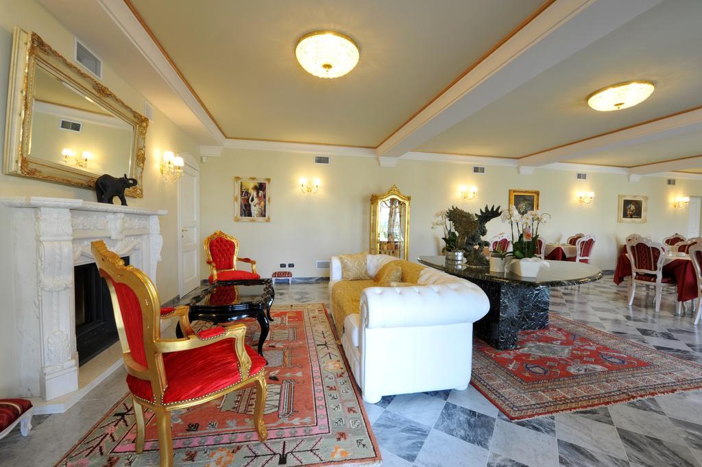 Agriturismo Cascina Varie Castagnito Eksteriør bilde
